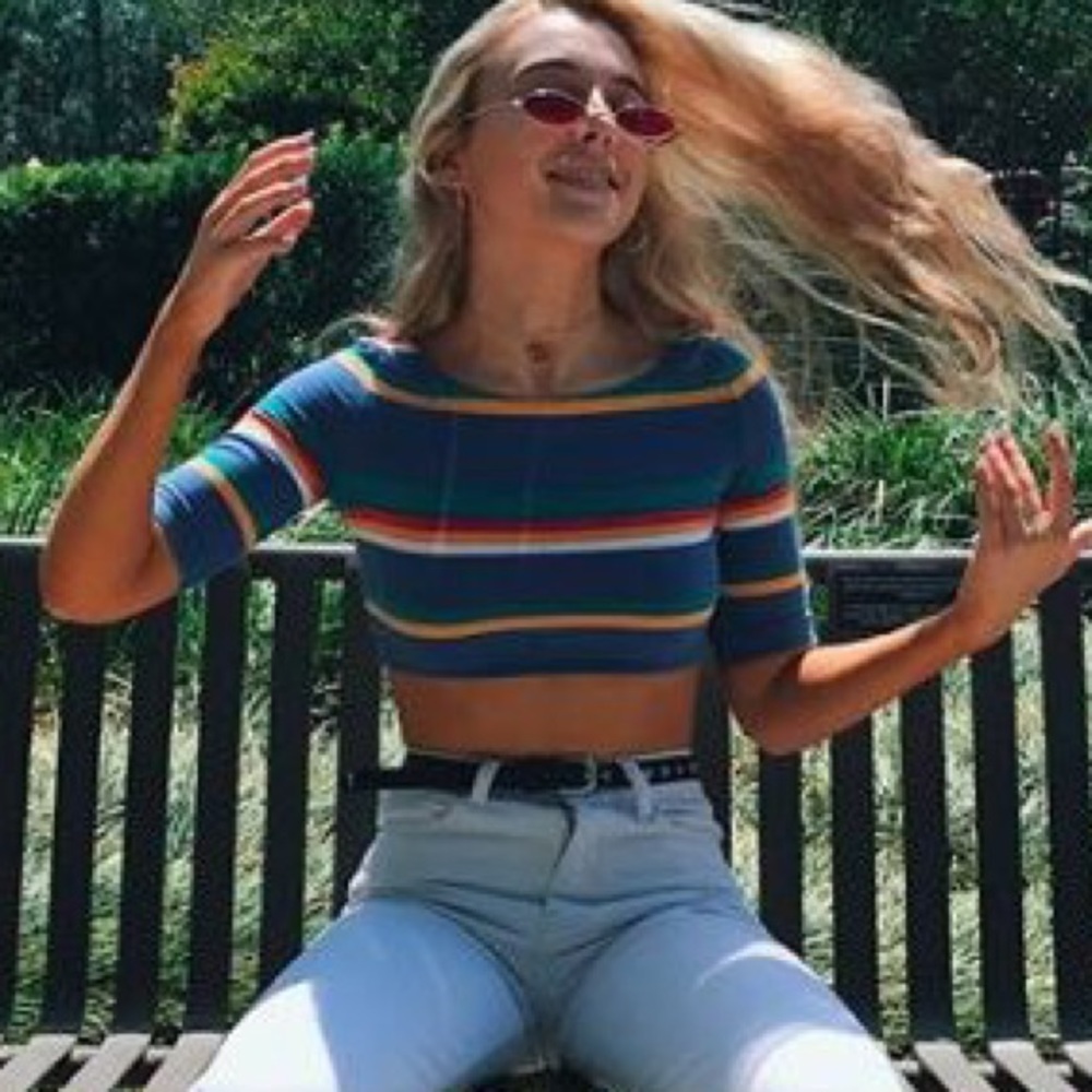 1/2 sleeve striped crop shirt